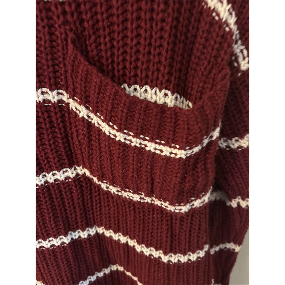 American Eagle Red & White Stripe Crew Neck Cable Knit Sweater Size XS - Picture 2 of 8